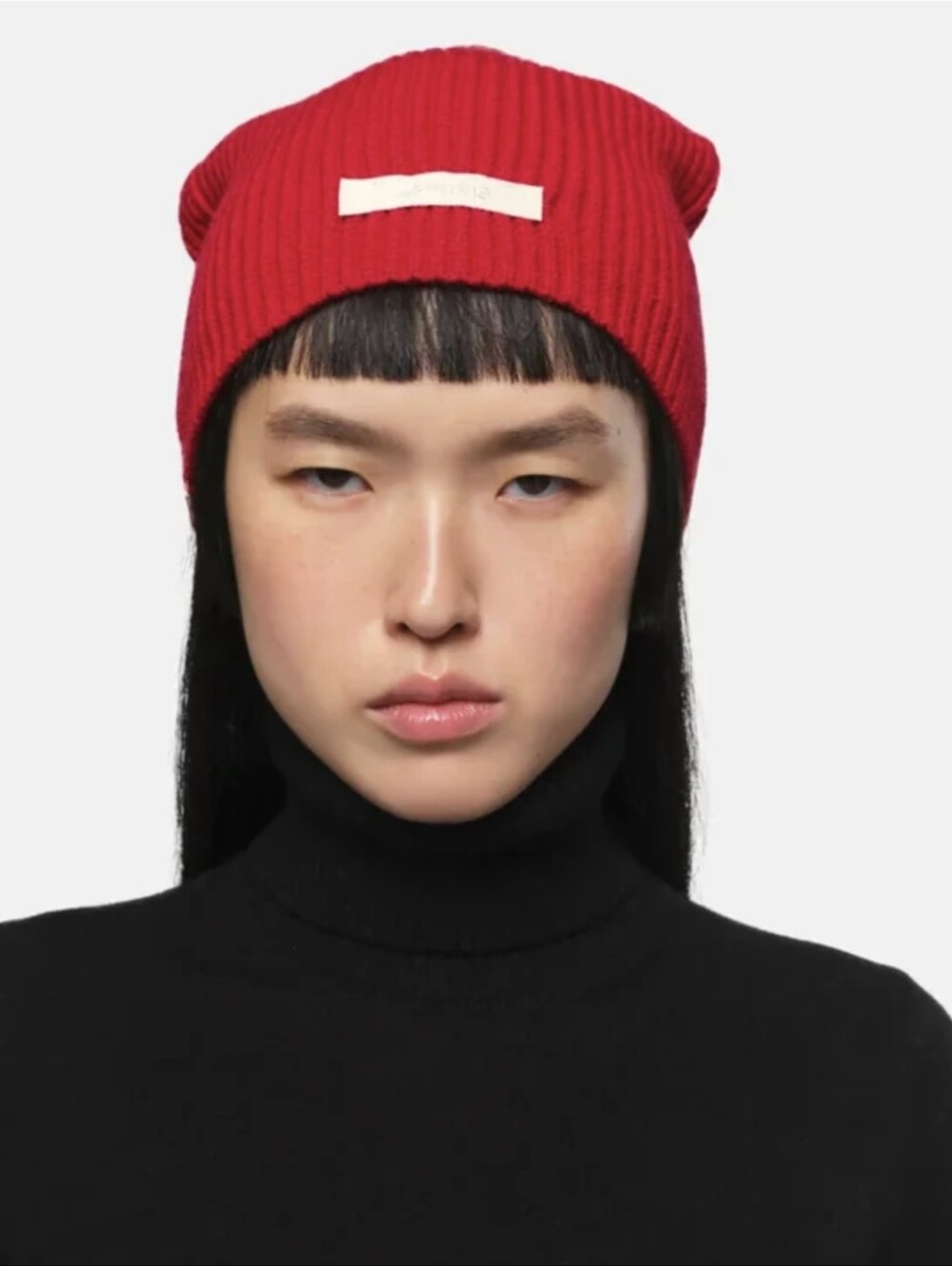 APPARIS CARA RIBBED KNIT WITH LOGO PATCH IN FRONT IN RED /ROUGE/ ;SZ:ONE SIZE
